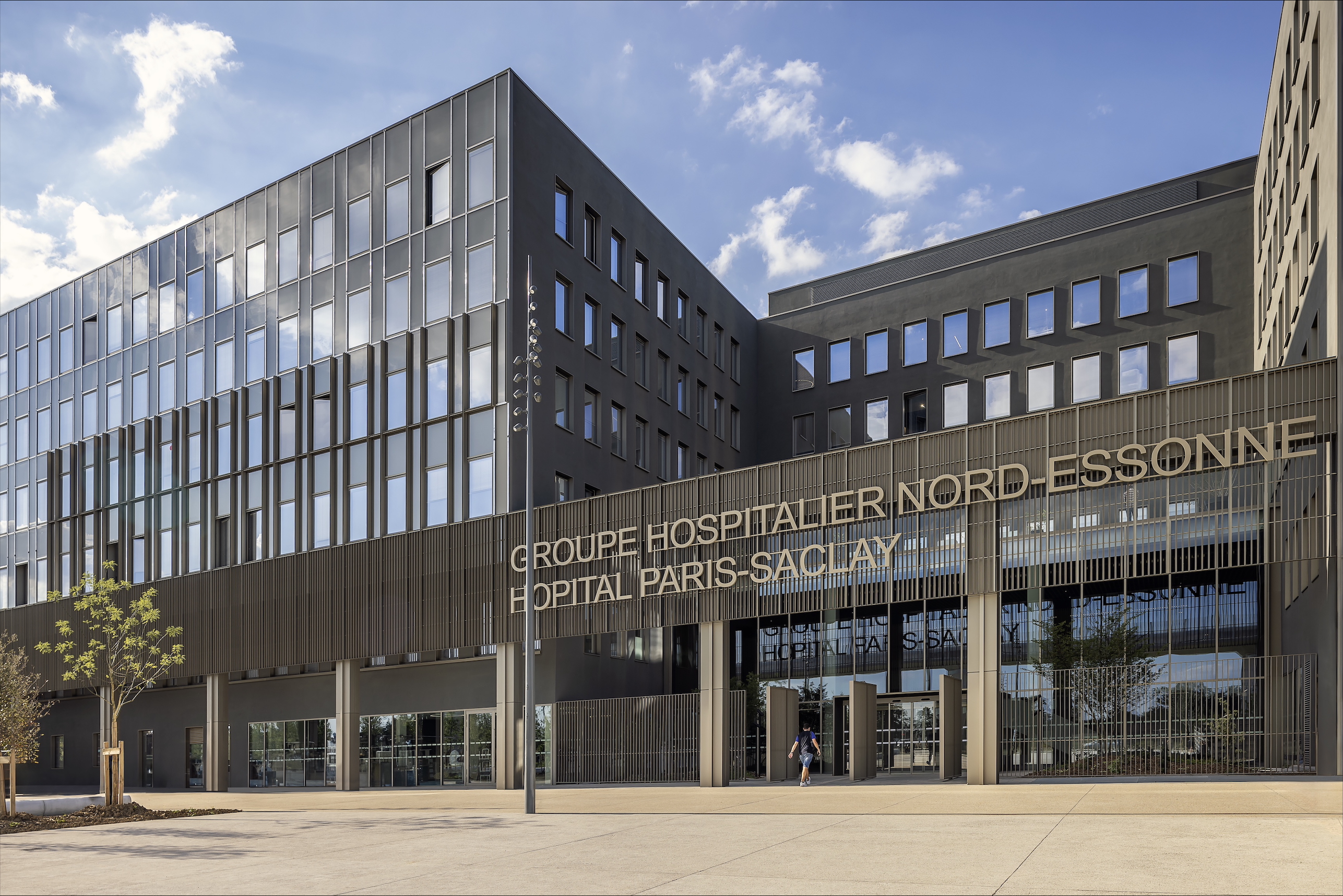 Convergence et Évolutivité pour le Groupe Hospitalier Nord Essonne